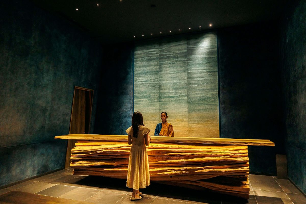 チェックインを済ませて…