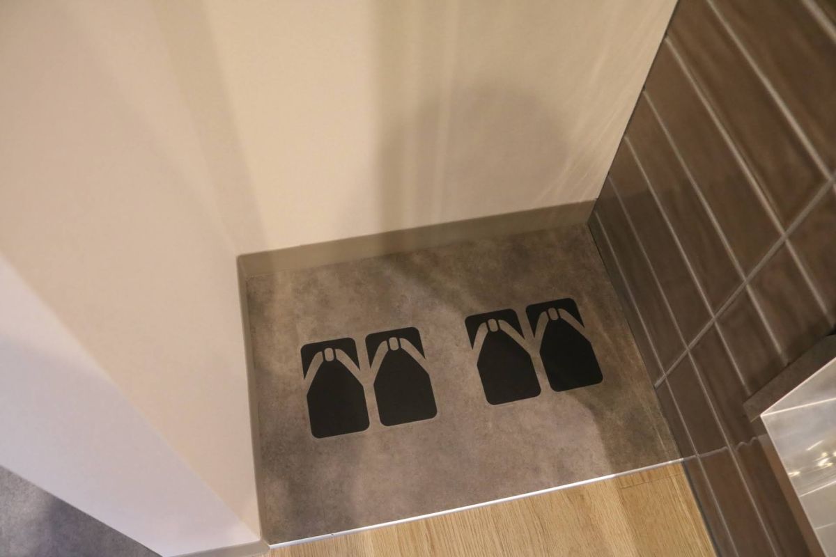 靴置き場のサインも江戸風⁈