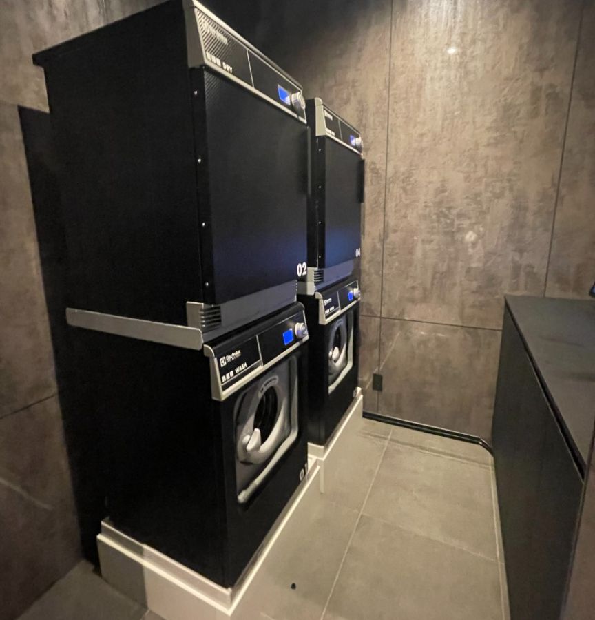 利用料は洗濯機400円、乾燥機20分100円