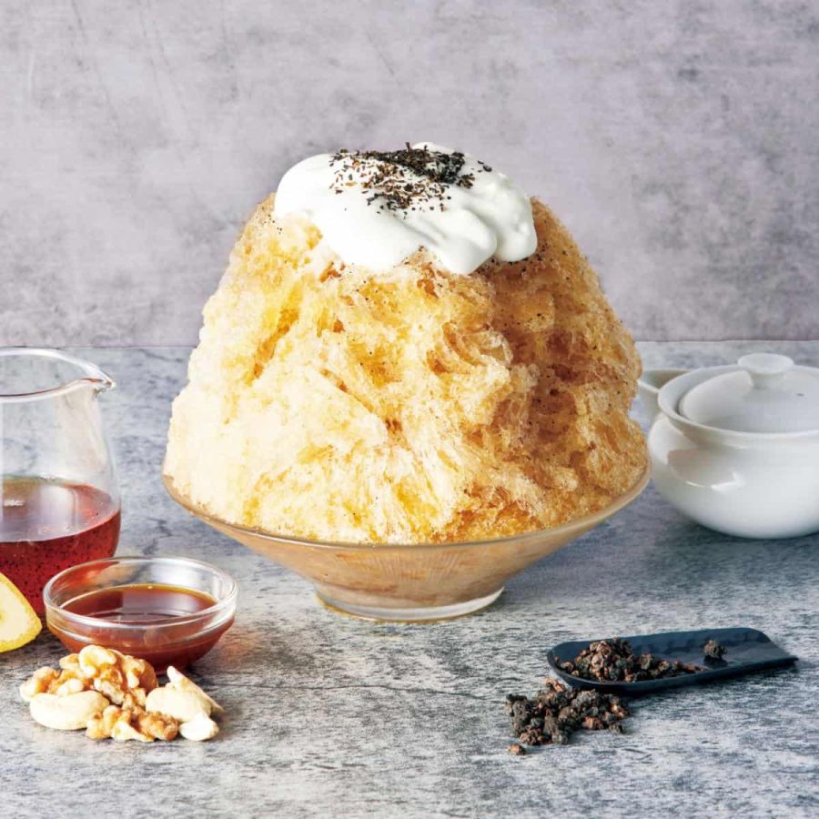 「茶氷 塩キャラメル鉄観音」（ほうじ茶付き）1300円 ※販売期間：8月15日（火）～ 8月31日（木）までを予定