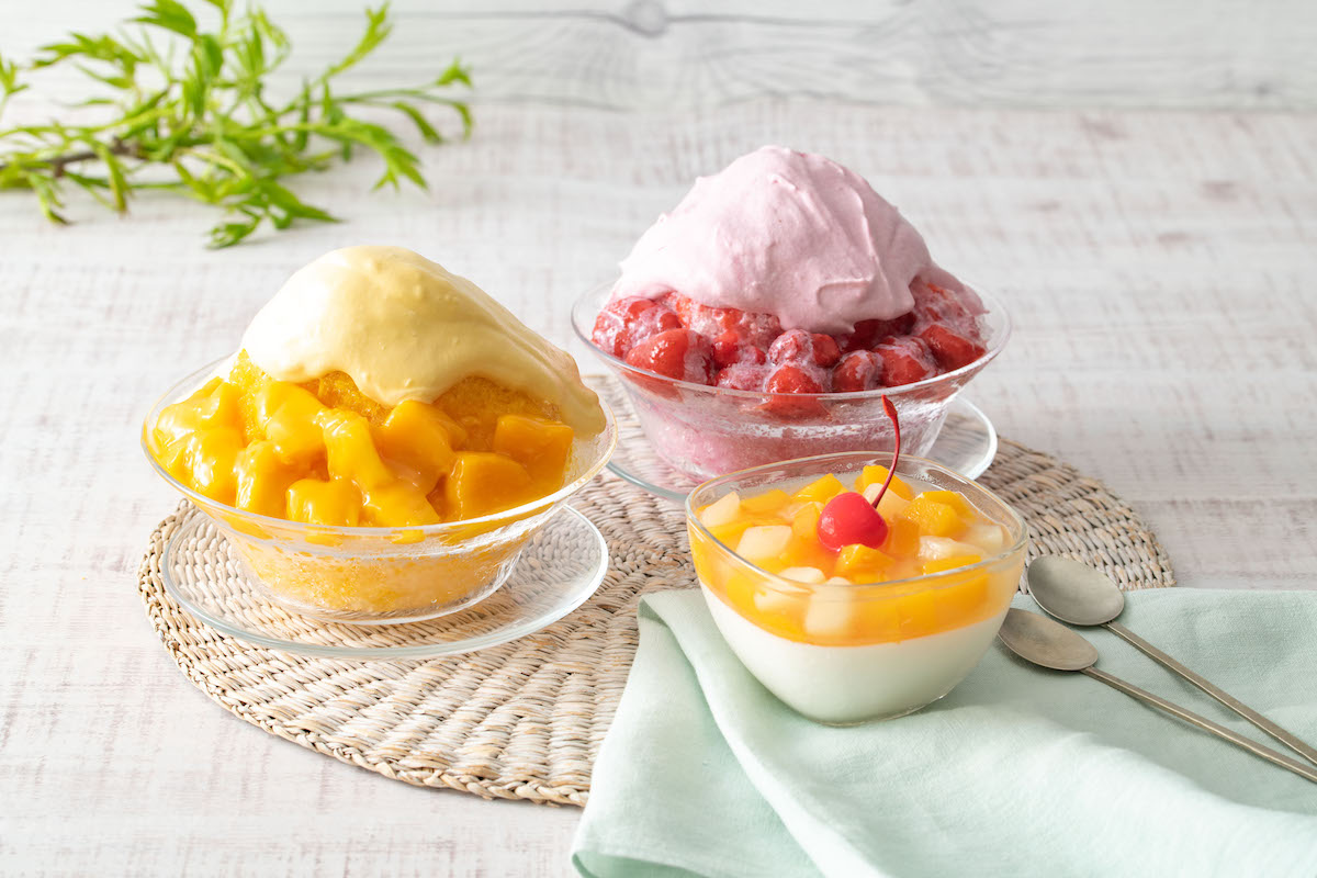 「“ふんわり”エスプーマかき氷」（苺ミルク・マンゴー）各1100円