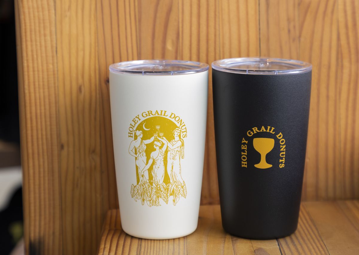 ロゴ入りオリジナルタンブラー 各$25