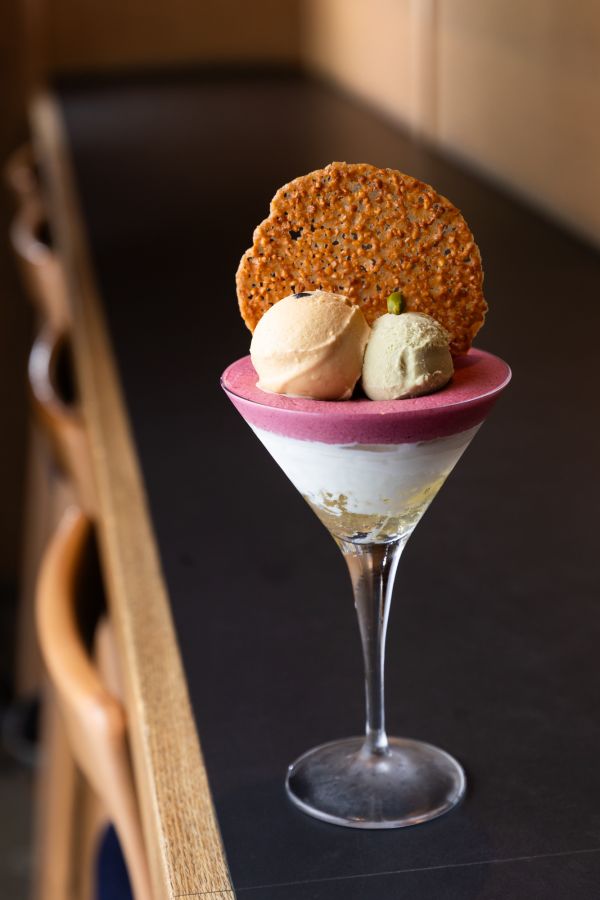 塩キャラメルとピスタチオ～カシスと林檎でさっぱりと～1599円