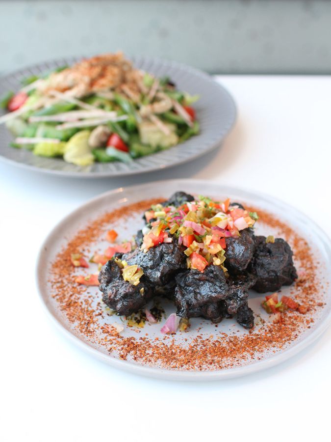 莎莎黑咖哩炸雞 230NT$