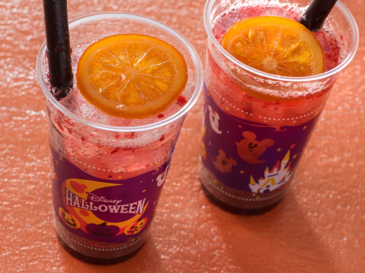 「スパークリングドリンク（カシス＆オレンジ）」600円