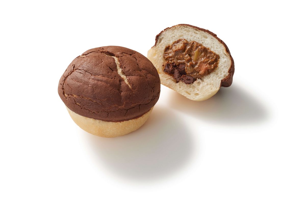 ショコラティエのカレーパン　453円