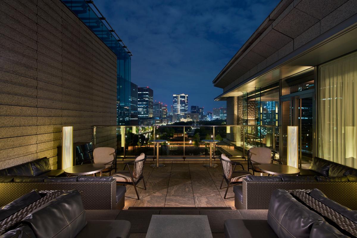 ラウンジバー「プリヴェ」テラス席