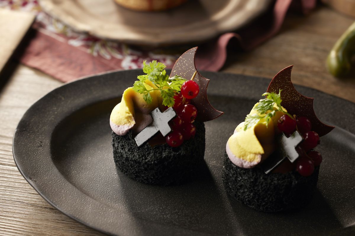 「ハロウィンロール」750円