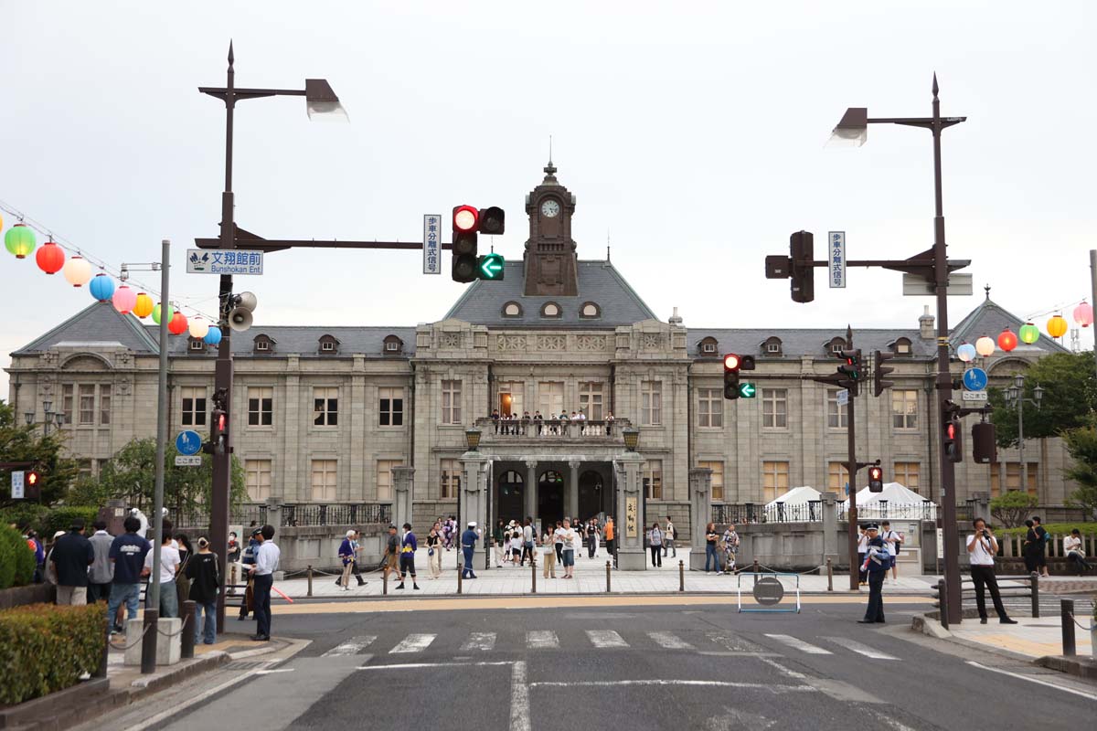 ゴール地点となる文翔館