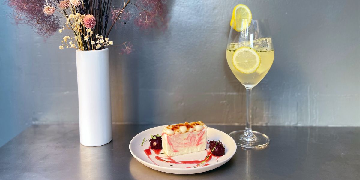 レアチーズケーキ専門店「Leaves 代官山」で旬のレアチーズケーキを堪能