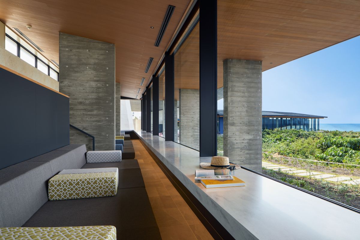 ごろごろラウンジ