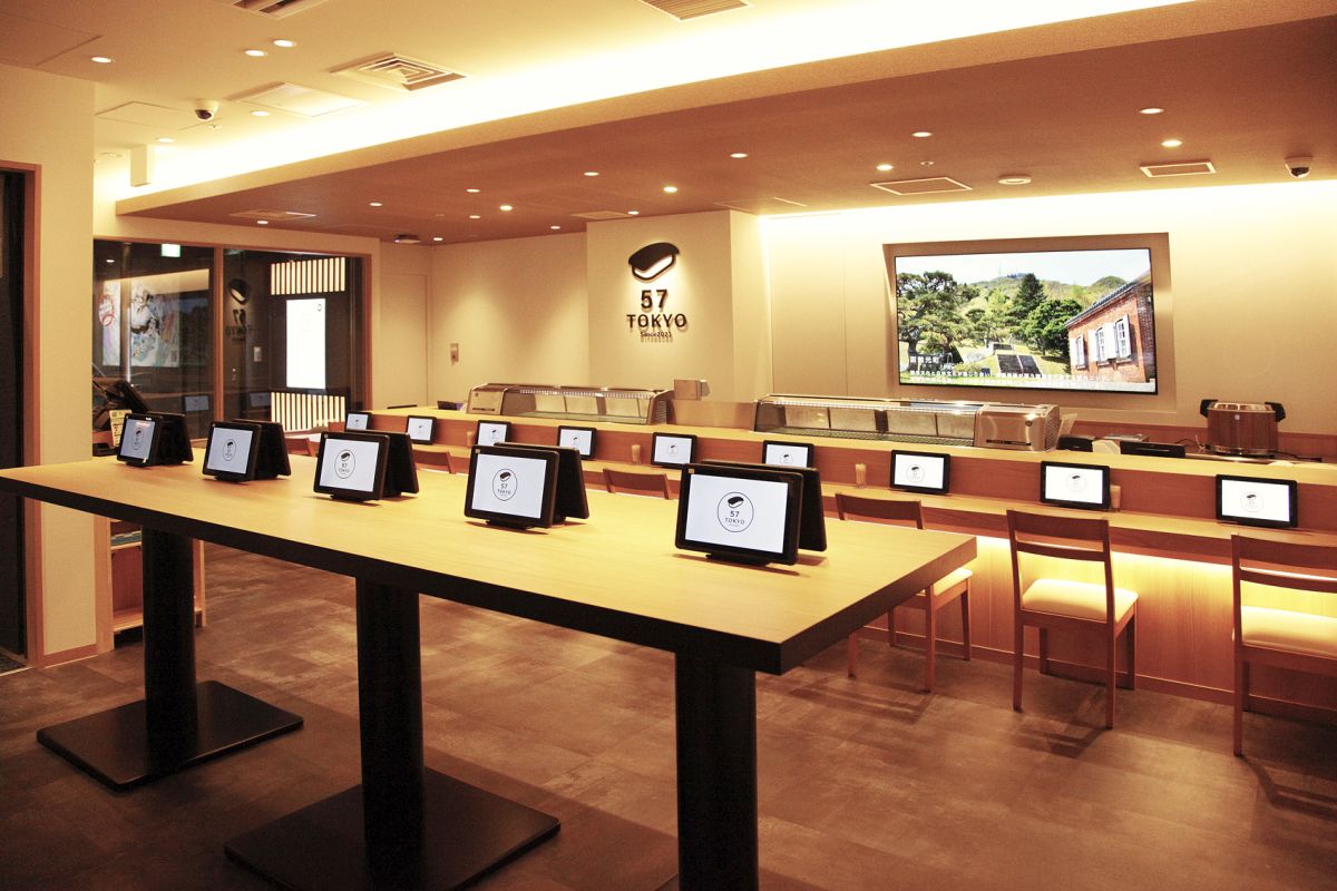 【東京駅直結】行列ができる名店「札幌魚河岸 五十七番寿し」が、黒塀横丁にオープン。北海道直送の極上ネタが手軽に味わえる！