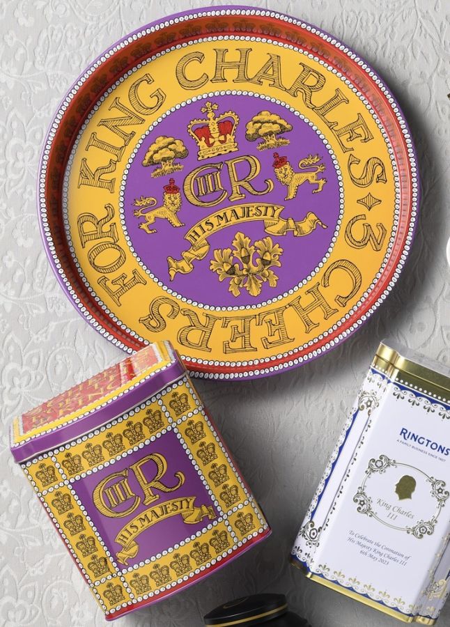 【Part1】＜エリートティンズ＞左下：キングチャールズティーキャディー 5,651円※300点限り　上：キングチャールズトレイ 3,951円※30点限り