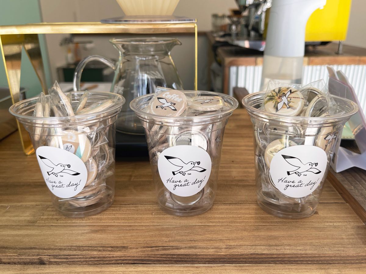 「缶バッジ（ノベルティ）」