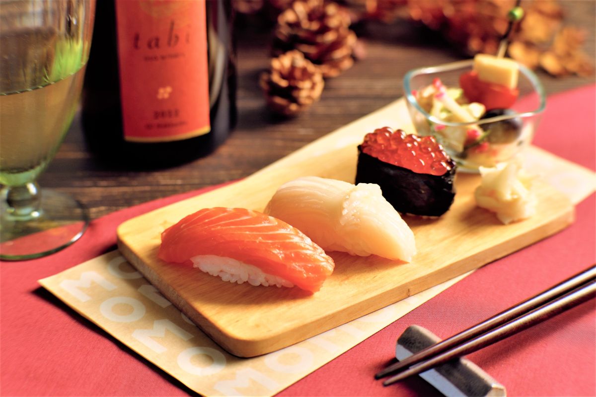 小樽運河ワインクルージングおつまみイメージ