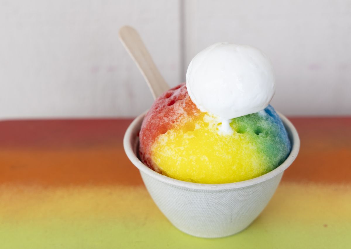 ハワイアンレインボー(オリジナルサイズ/$7.50)+バニラアイスクリーム($2.50)