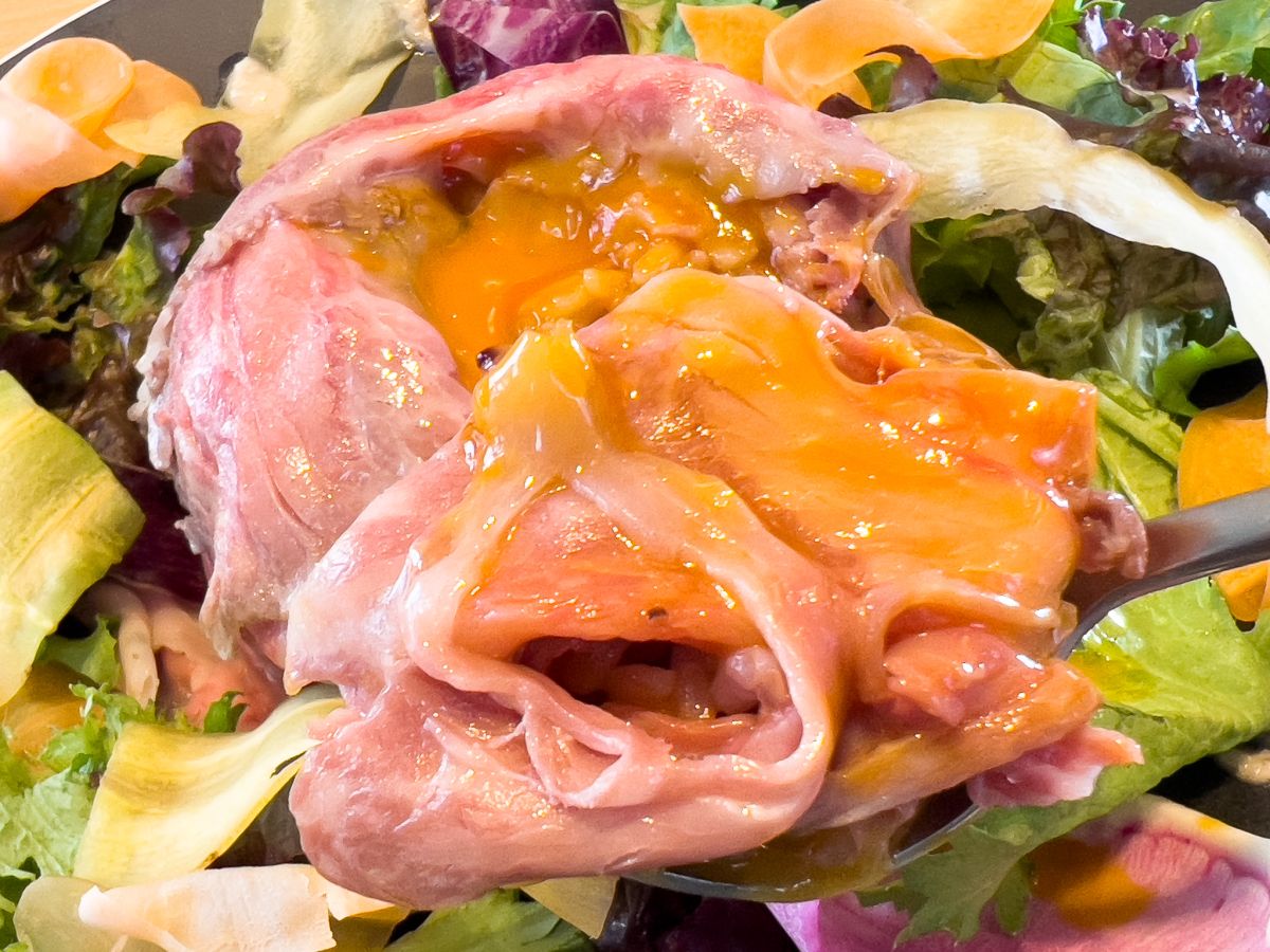 お肉はボリュームたっぷり