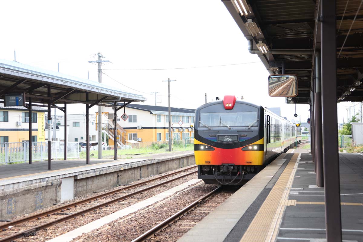 リゾートしらかみ