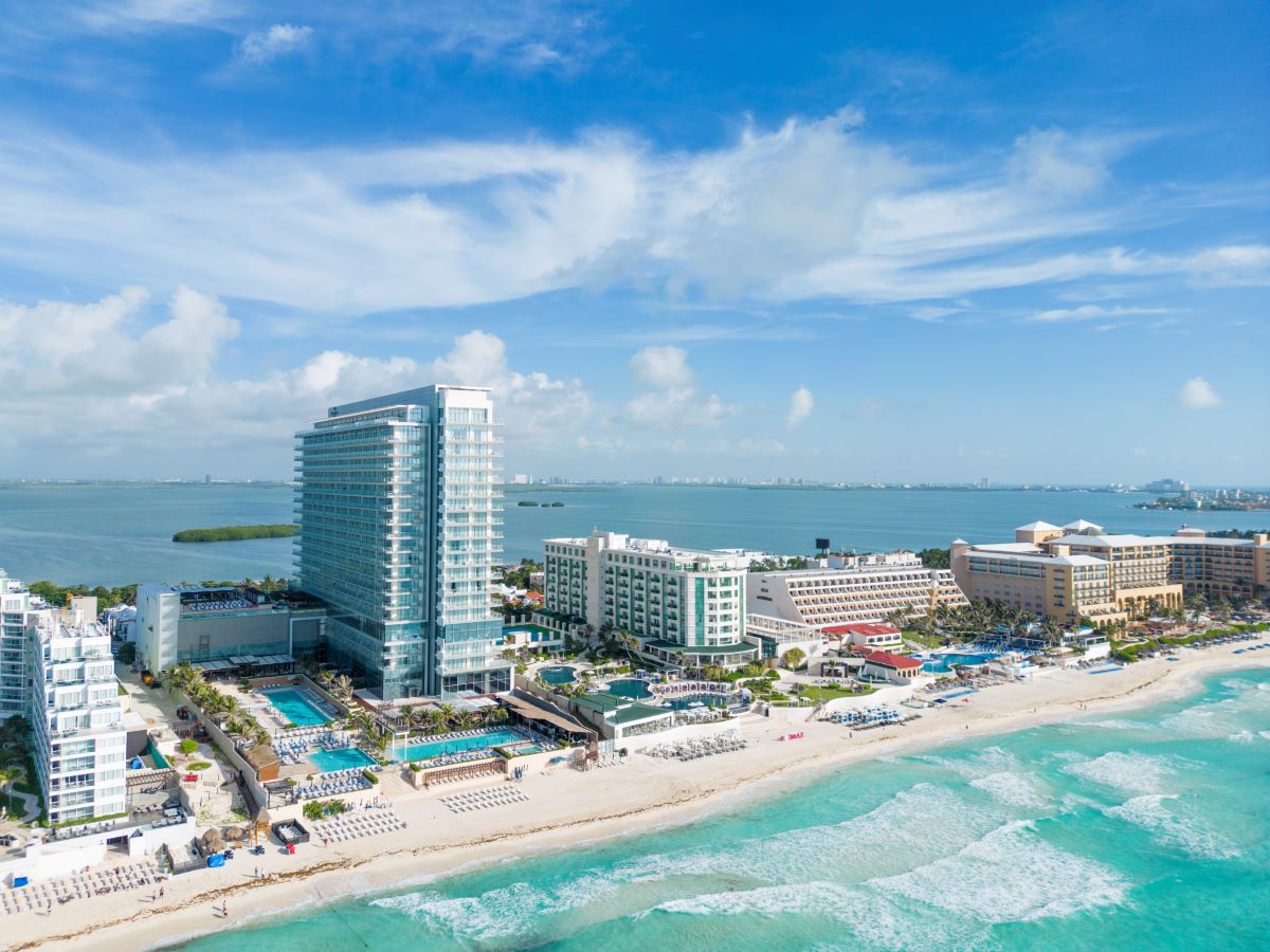 ホテルゾーンの中央付近で一番高層なので、眺望は抜群です