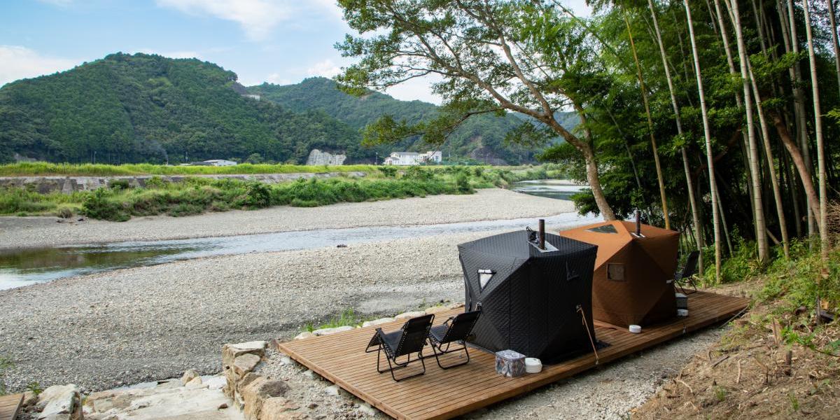 熊野古道沿いに立つ開創1200年超の禅寺に泊まり、テントサウナや棚田観賞、ビーチクリーニングを体験！【Temple Hotel 大泰寺（和歌山県 那智勝浦町）】