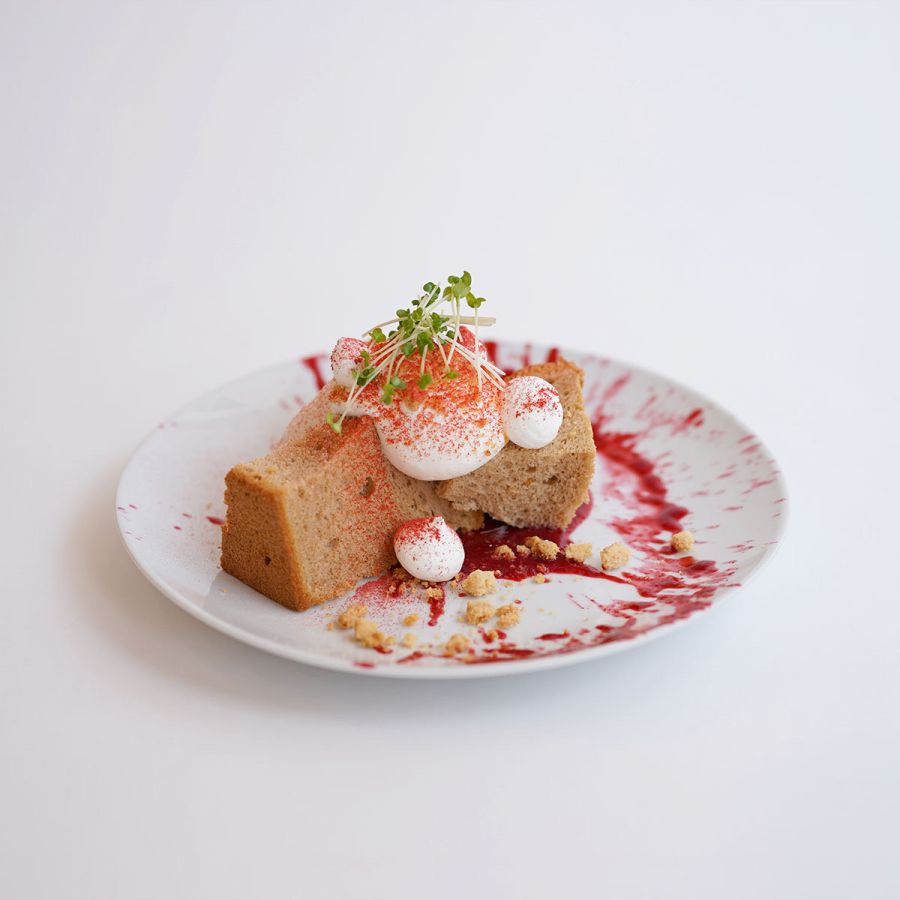 © THE SULTRY STRAITS