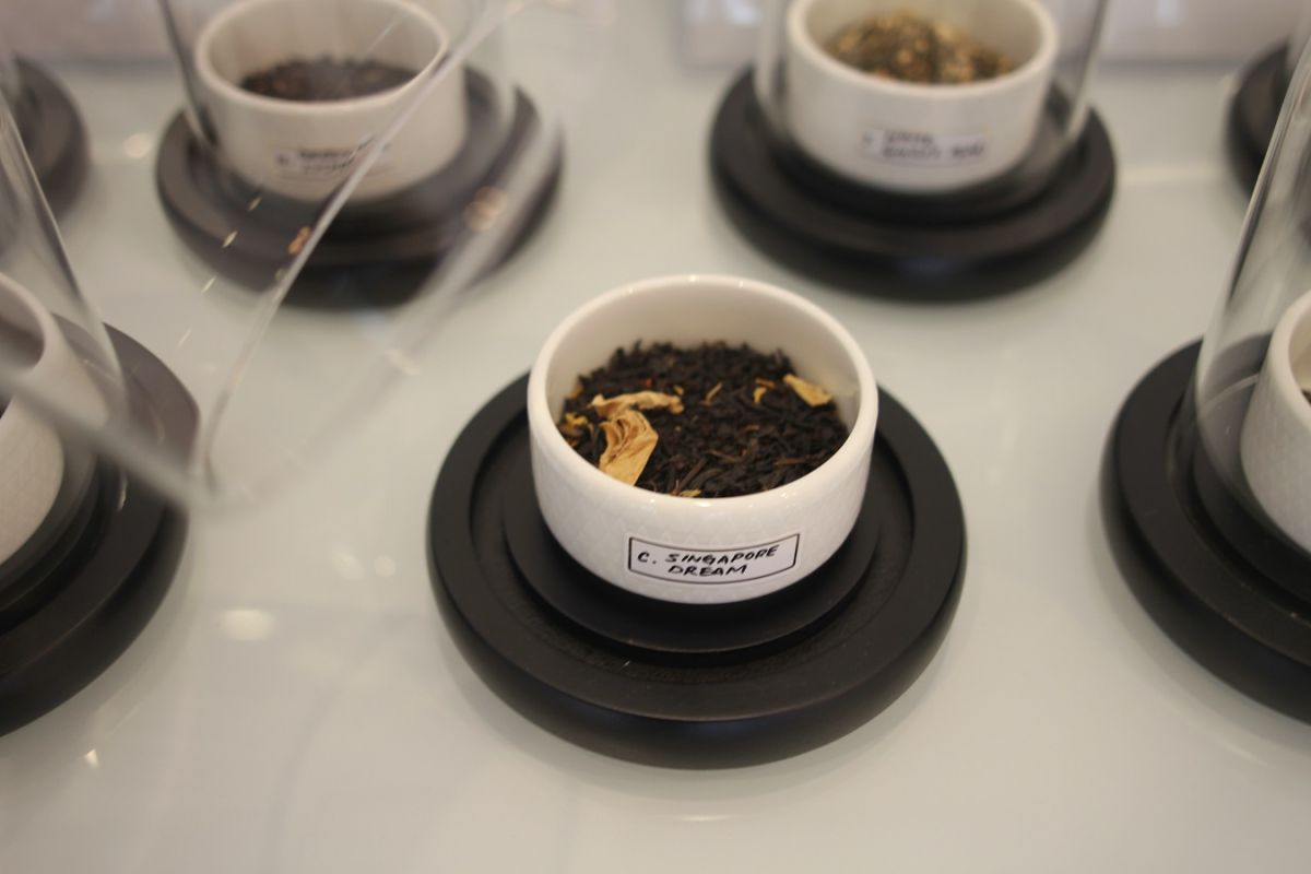 茶葉の香りを選んで好みのものを