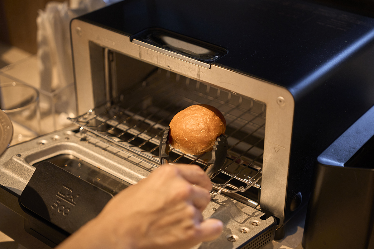 TSUTAYA BOOKSTORE MARUNOUCHI