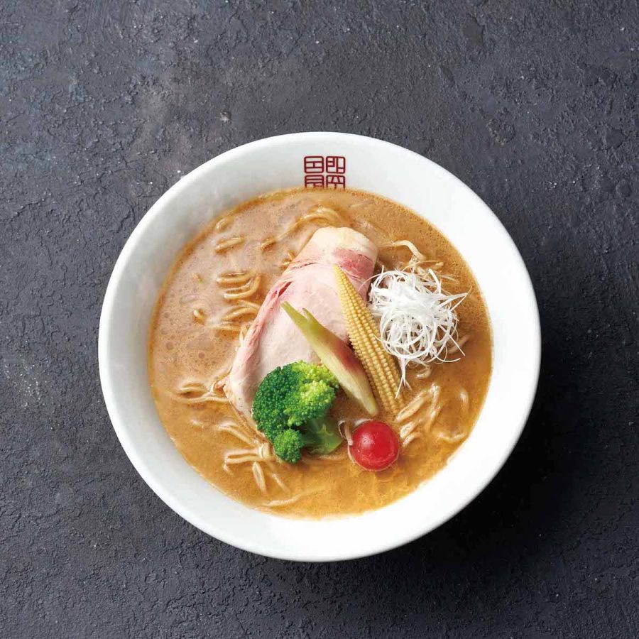 「色即是空の鶏白湯 醤油」（１杯）1100円/札幌　色即是空（しきそくぜくう）※初登場