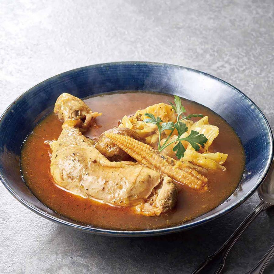 「スパイシースープカレー」（450g、1 箱）1296円/東神楽　シマチク　※初登場