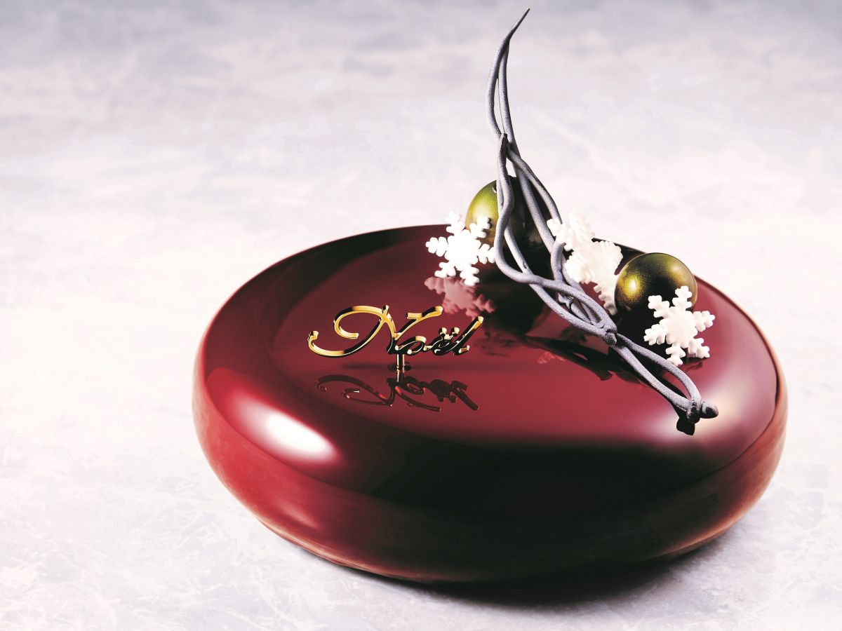 ＜新商品＞シェフのスペシャリテ～La Fusion～  (直径 18 ㎝ 高さ 5 ㎝) \15000