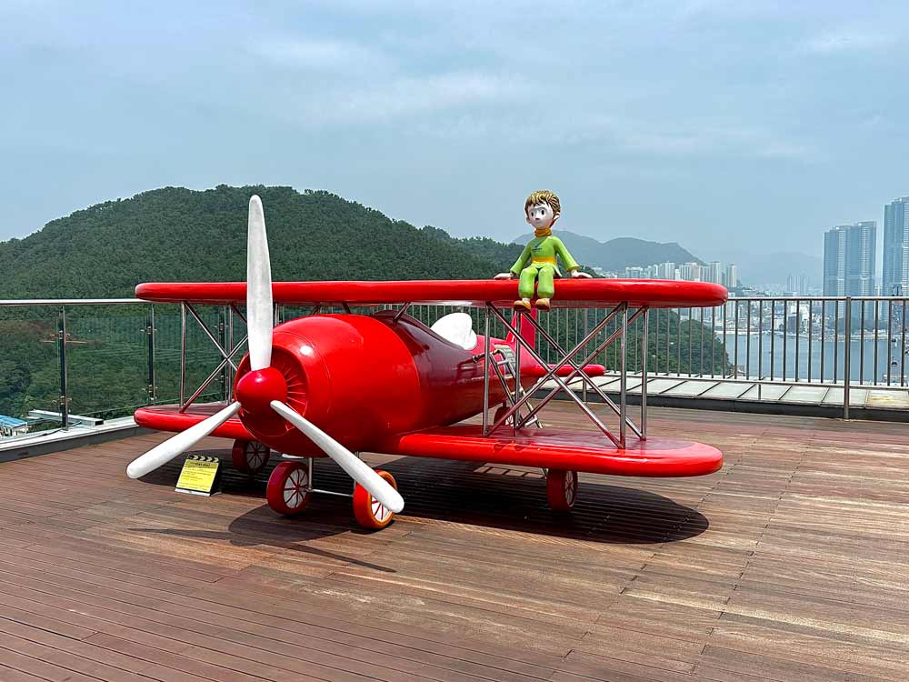 星の王子さまの像