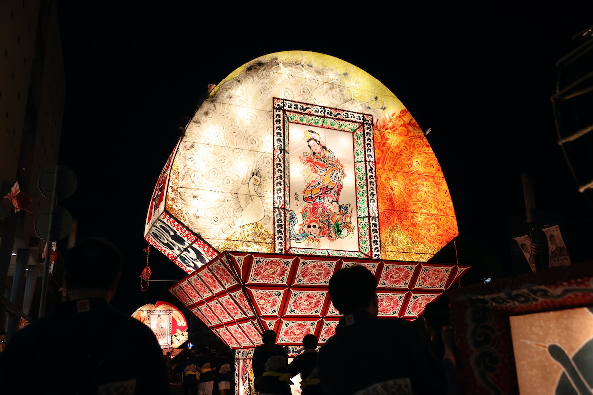 見送り絵は「静」を表現している