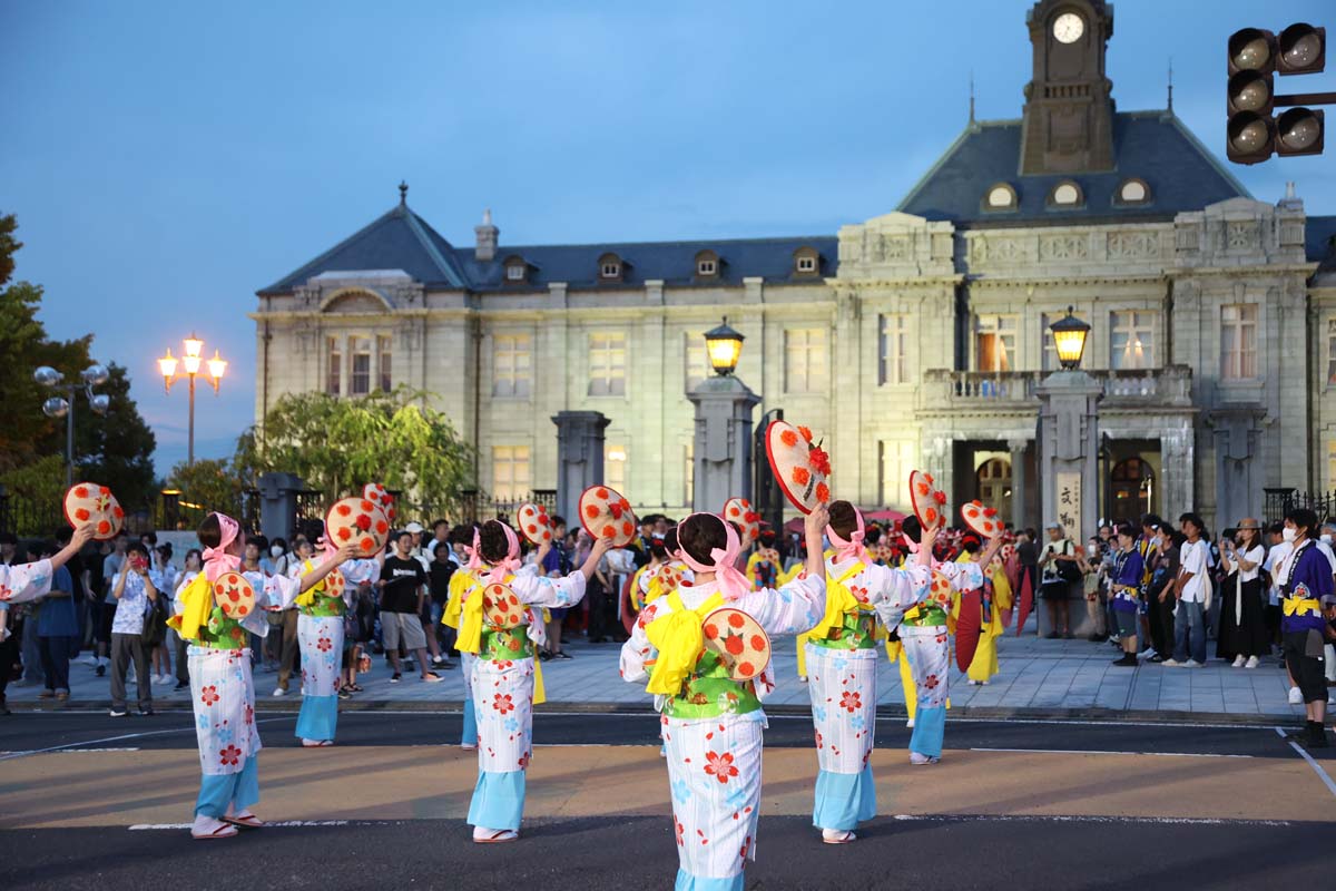 夜の文翔館の姿も美しい！
