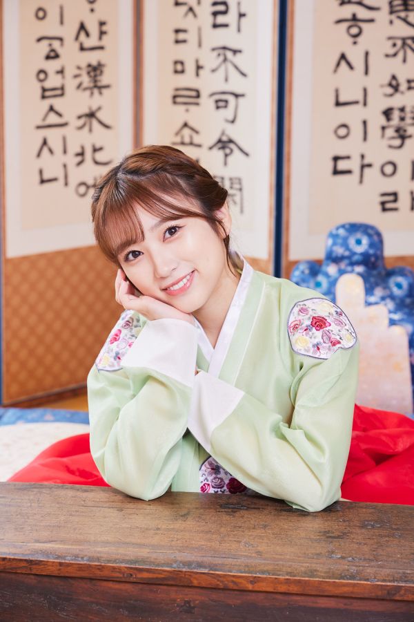 矢吹奈子