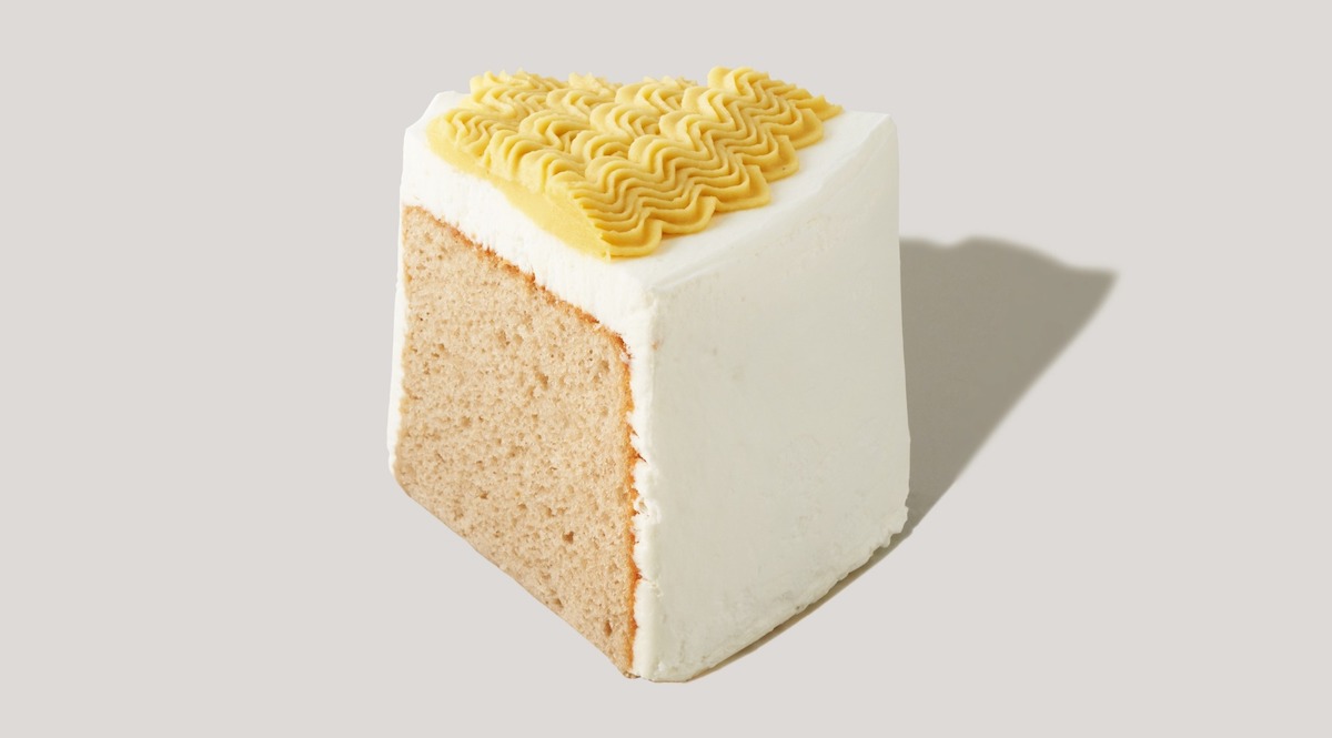 「スイートポテトシフォンケーキ」455円（店内利用）