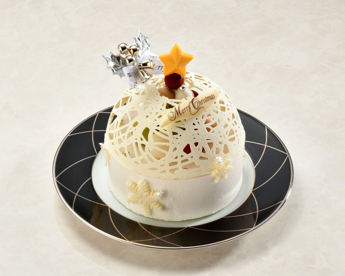 「Boule à neige de Noël（ブール ア ネージュ ド ノエル）」6048円（直径約12cm×高さ約14cm、2～4名分、70個限定）