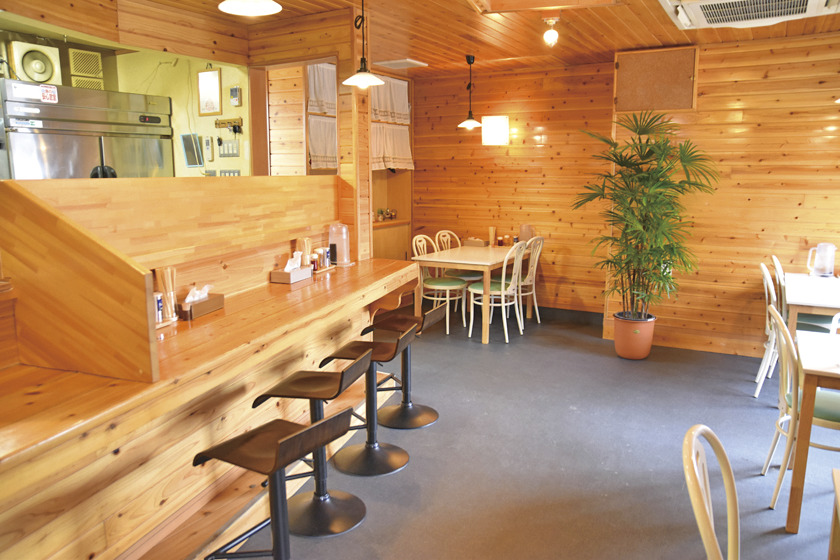 喜多方 満喜の店内