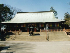 本堂外観（埼玉県指定有形文化財）