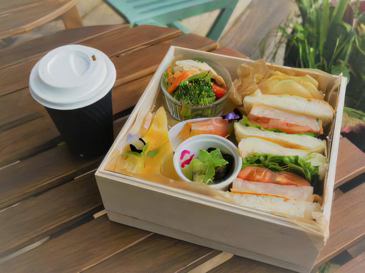 ランチボックス／©︎ROKKO森の音ミュージアム