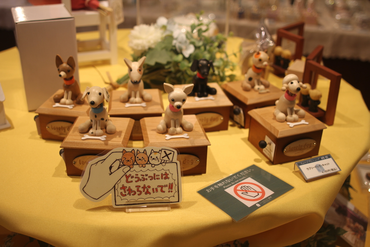 デザインがかわいいアニマルオルゴールも