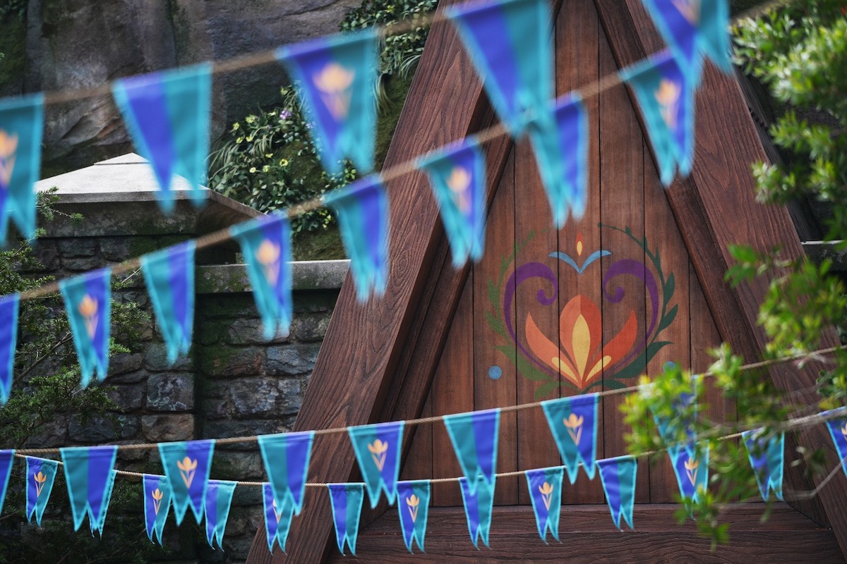 新アトラクション「プレイハウス・イン・ザ・ウッズ」外観