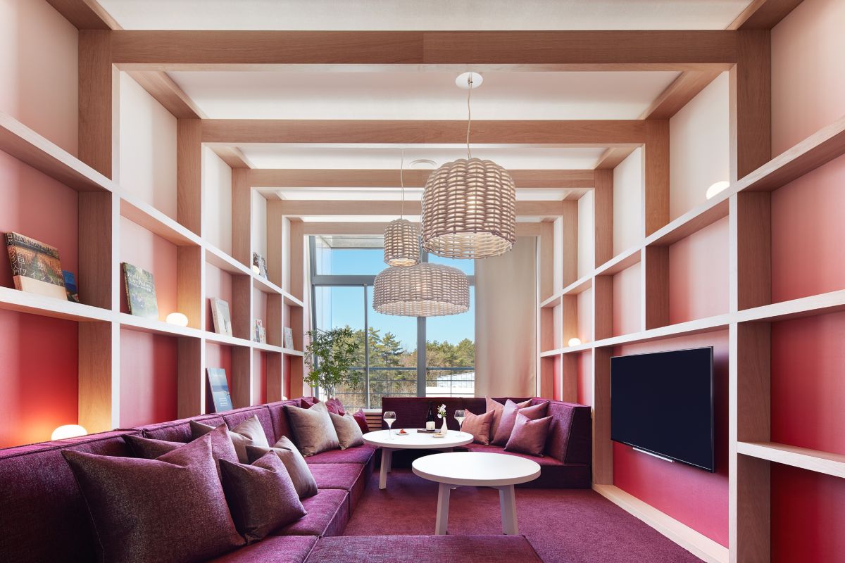 ワインスイートメゾネット2階 