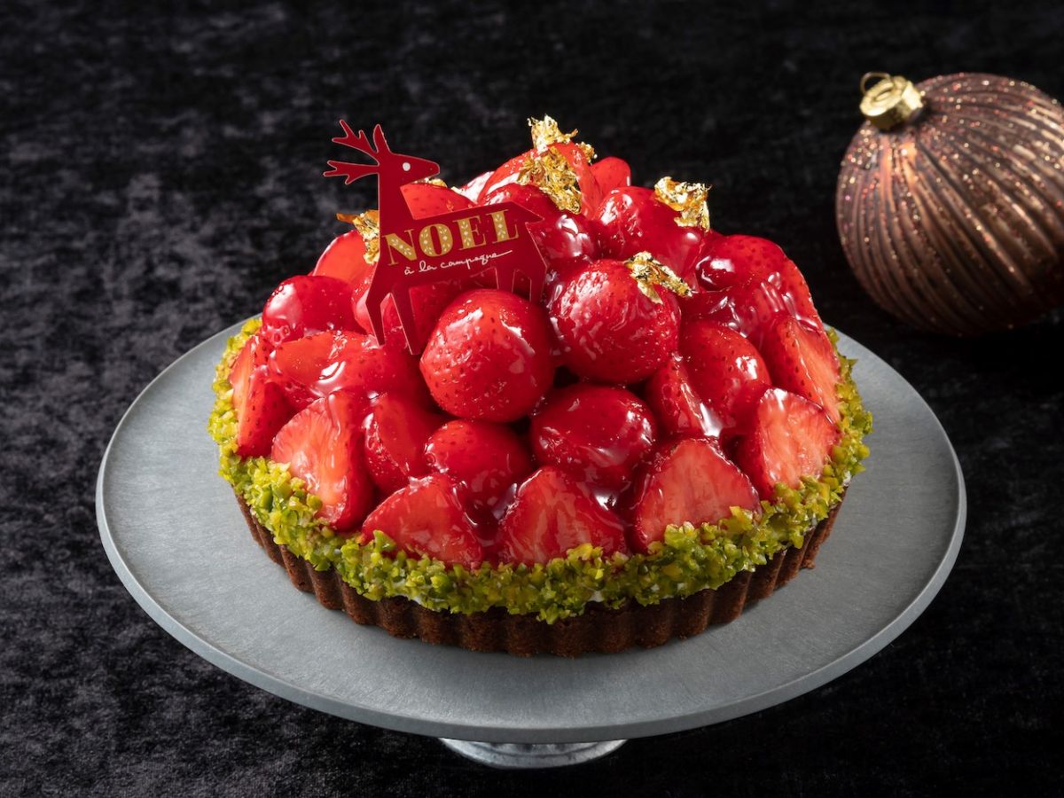 「タルト オ フレーズ シュペリュール」8640円(直径15cm×高さ8cm)/ル ビエ〜プロデュイ・パー・ア・ラ・カンパーニュ〜