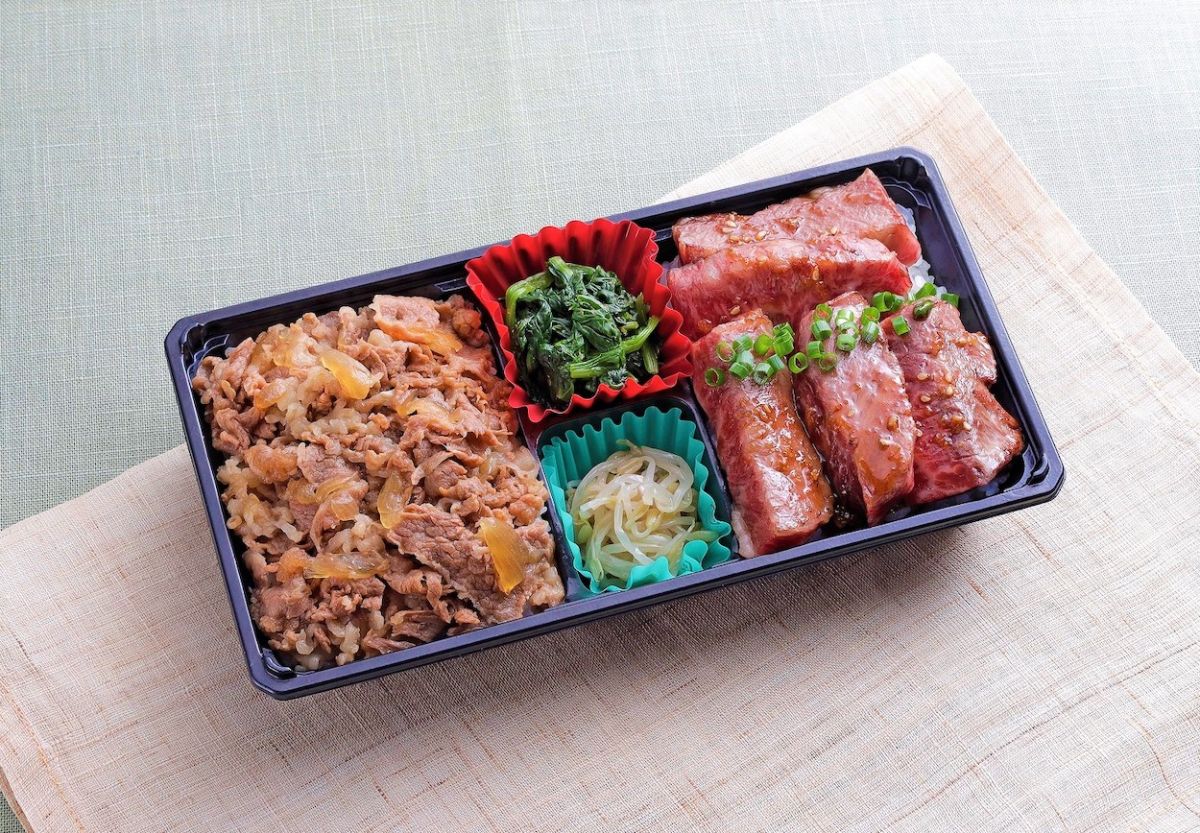 「五島牛の肉肉弁当(ステーキ&すき焼き)」1980円(1折)/創作郷土料理いつき