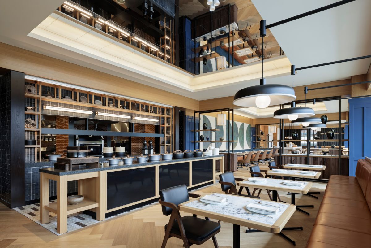 ビュッフェスタイルの4階「Daily Sosial（デイリーソーシャル）」