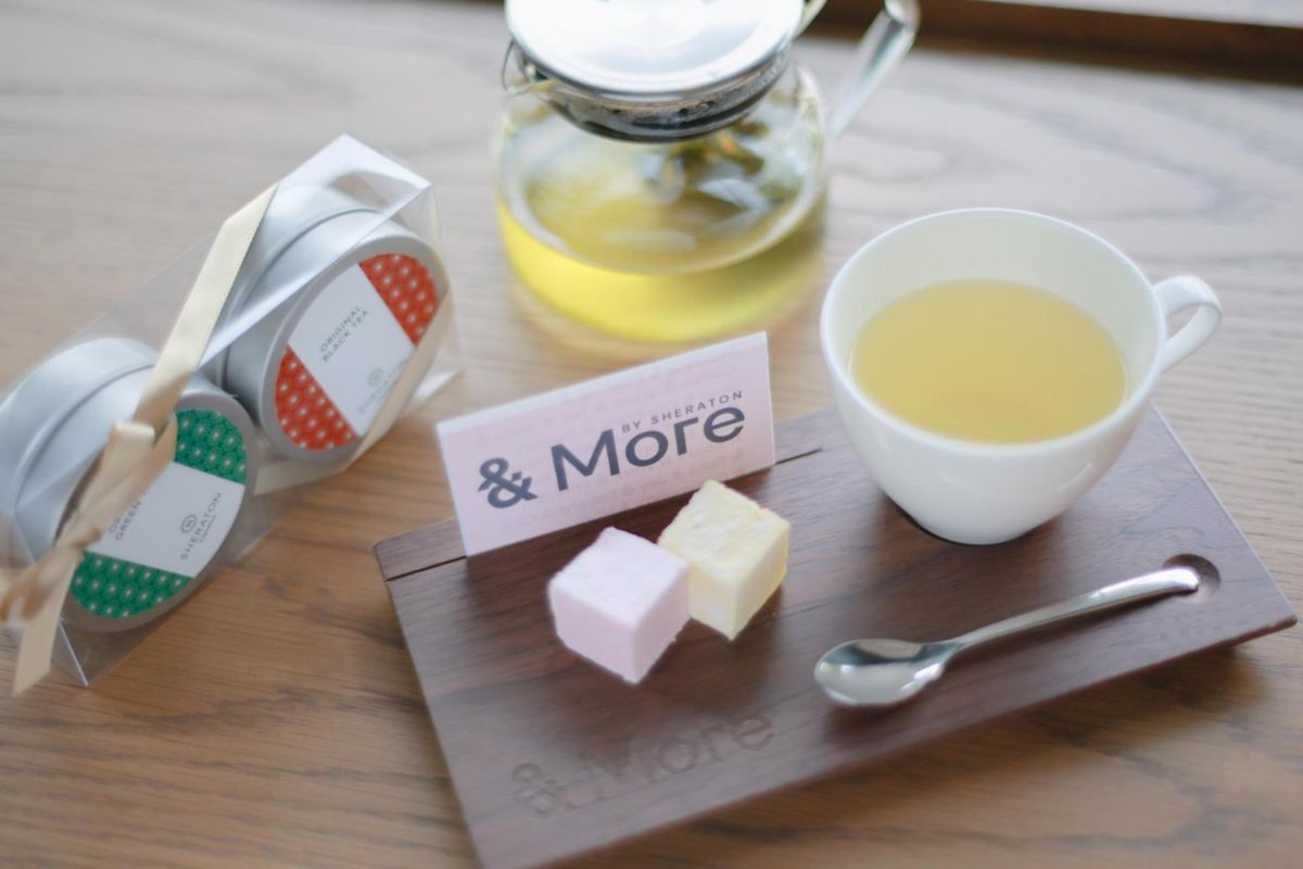 「シェラトンオリジナルフレーバーグリーンティー」700円とギフト商品