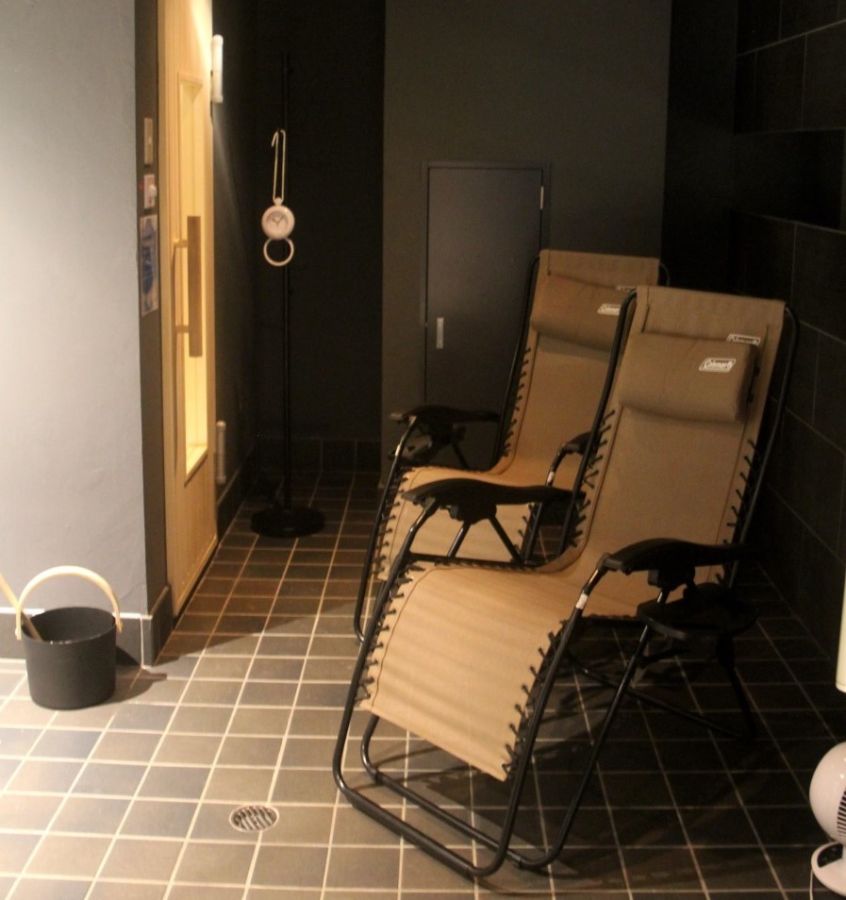 「黒の間」の休憩スペース