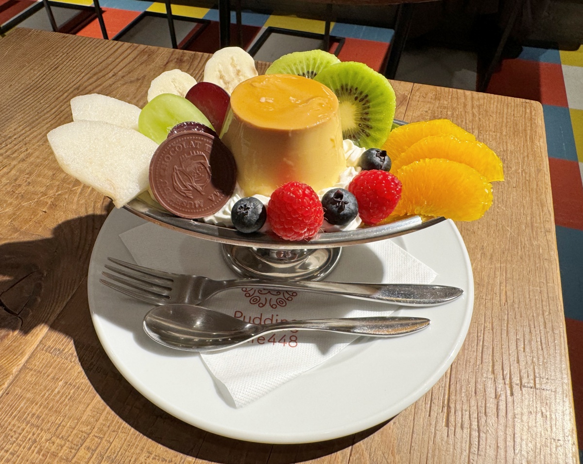 「プリンアラモード」1200円