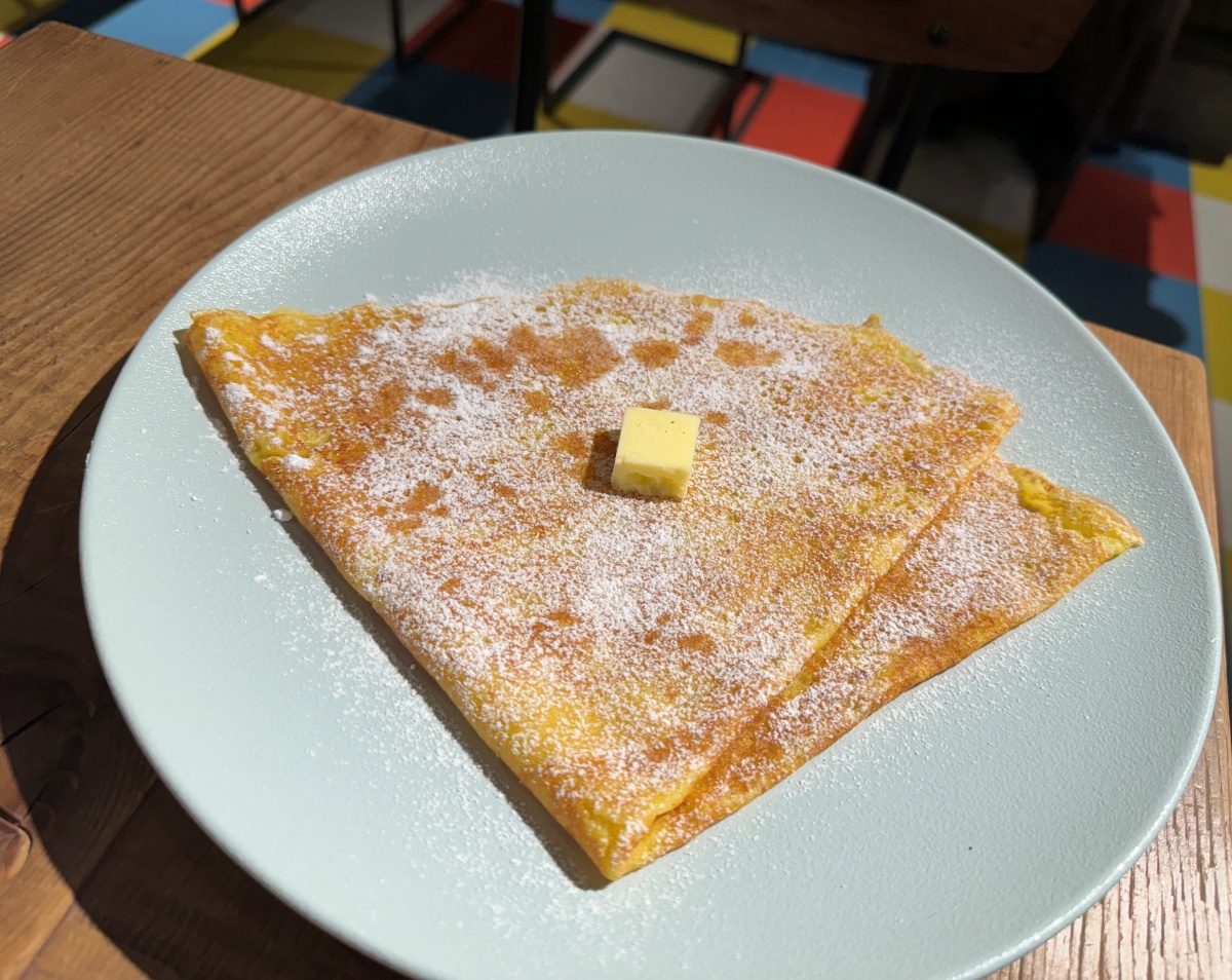 「クレープ（バターシュガー）」850円