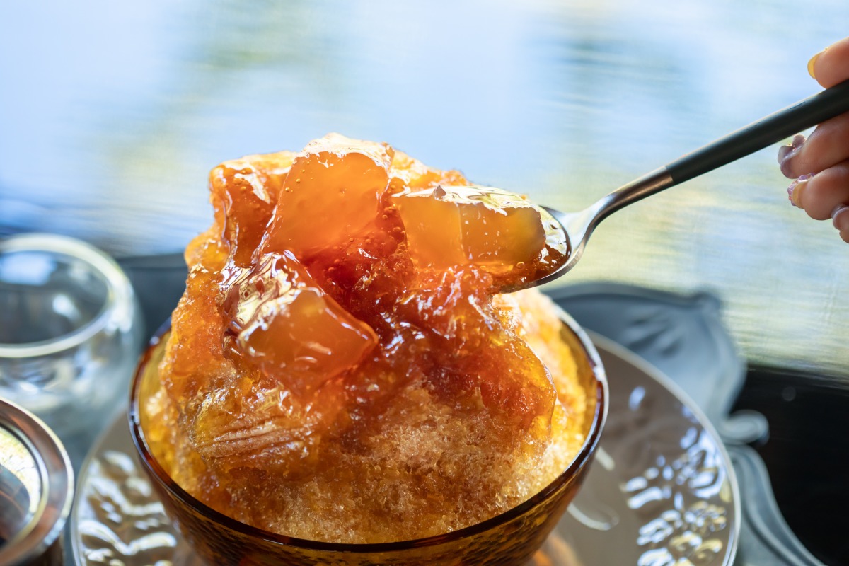 釈迦如来 黒糖本わらび餅氷1182円